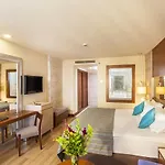 Hotel Melas Lara