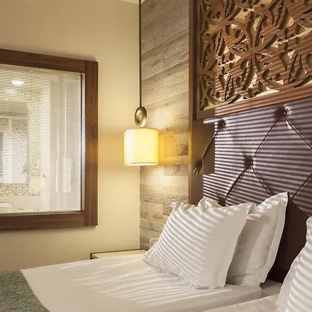Melas Lara 5* Antalya
