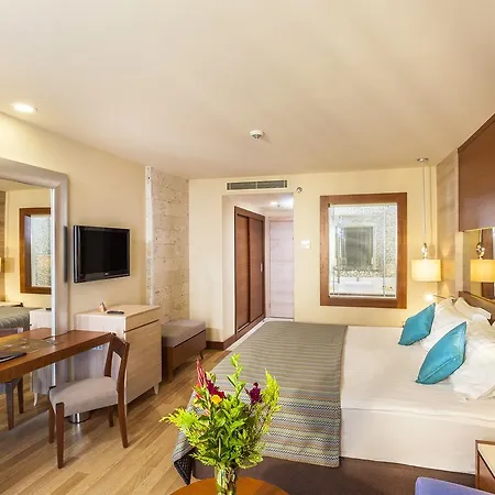 Hotel Melas Lara