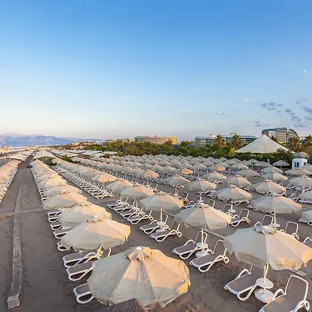 Melas Lara Antalya