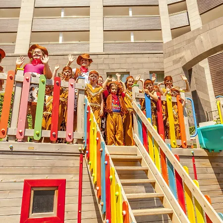 Melas Lara Анталья