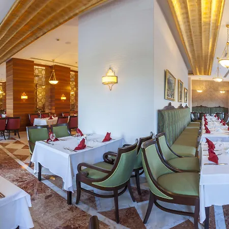 فندق ميلاس لارا 5*
