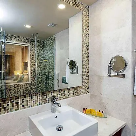 Hotel Melas Lara 5*