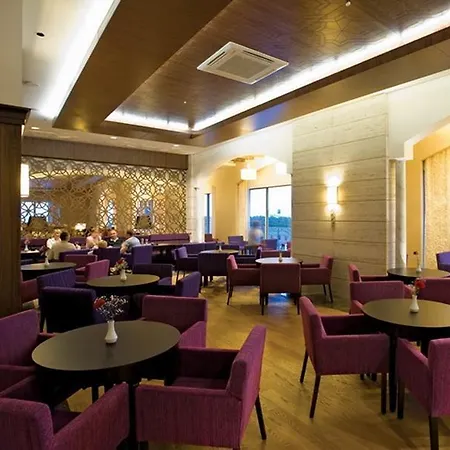ميلاس لارا فندق 5*